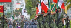 Espectacular Desfile Militar en Acapulco