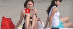 Zoraida Gomez disfruto de la Playa en Acapulco