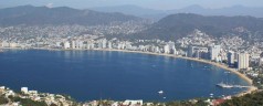 Recorre el Alcalde la zona turistica de Acapulco