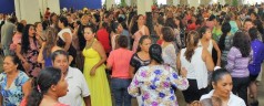 Festejan a madres trabajadoras en Acapulco