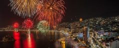 Se esperan 600 mil personas en las playas de Acapulco para ver el show de pirotecnia