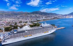 El Seven Seas Grandeur, segundo crucero del año 2025 en Acapulco