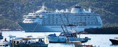 El crucero The World, llega a Zihuatanejo, es conocido como el Barco de los Millonarios